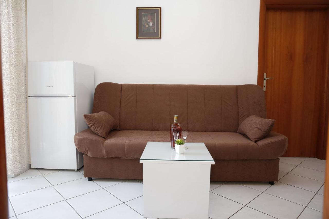 Apartments Lepur Vodice Esterno foto