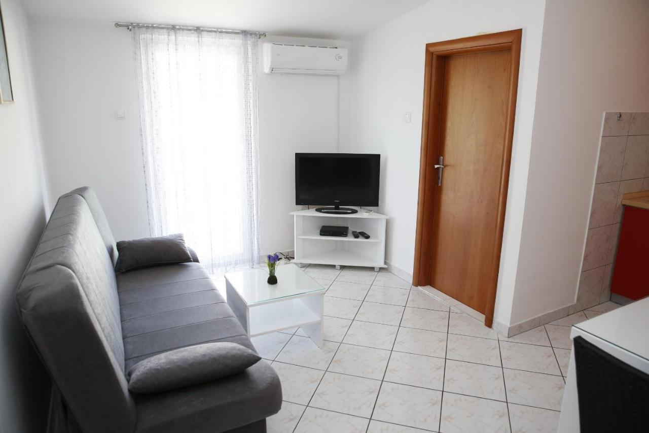 Apartments Lepur Vodice Esterno foto