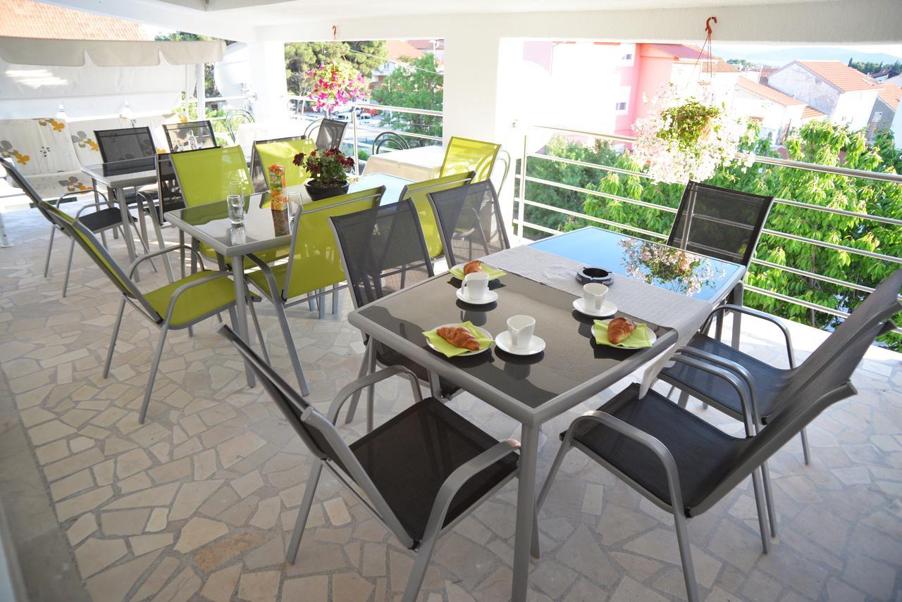 Apartments Lepur Vodice Esterno foto